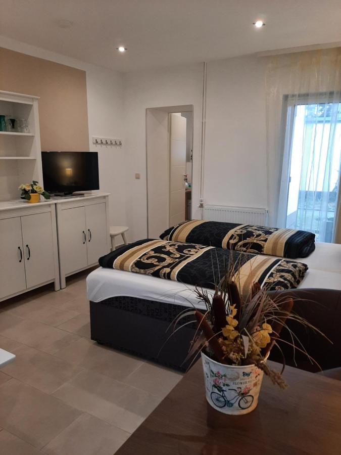 Landlust! Hotell Hoyerswerda Exteriör bild